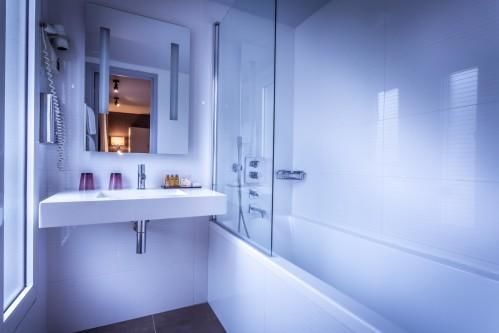 Hôtel Opéra Marigny – Suite Junior Familiar